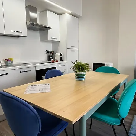 Elegante Bilocale Con Posto Auto Privato Appartamento Brescia